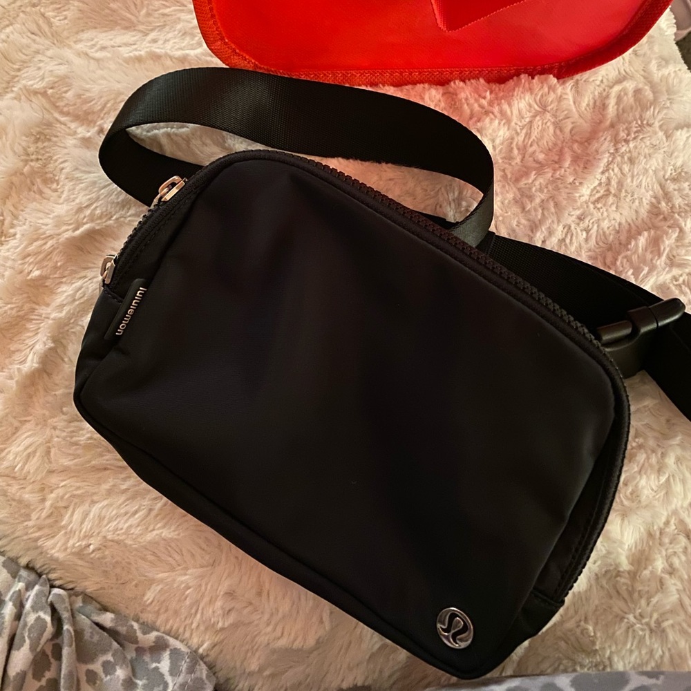Lululemon Belt Bag